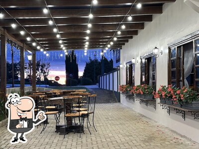 Veja imagens do interior do Restaurante Glória