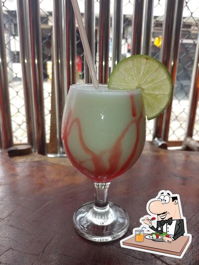 Comida em Bar do Bado