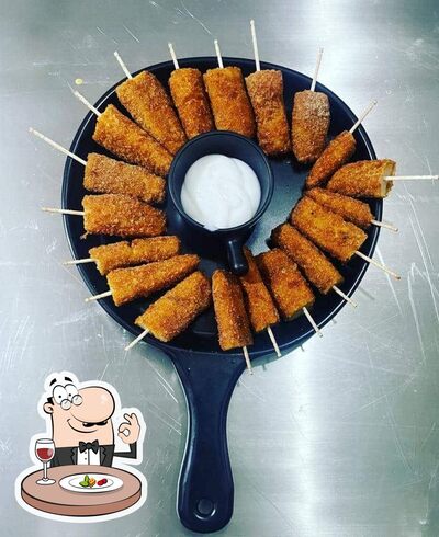 Food at Punjabi Chowpatty