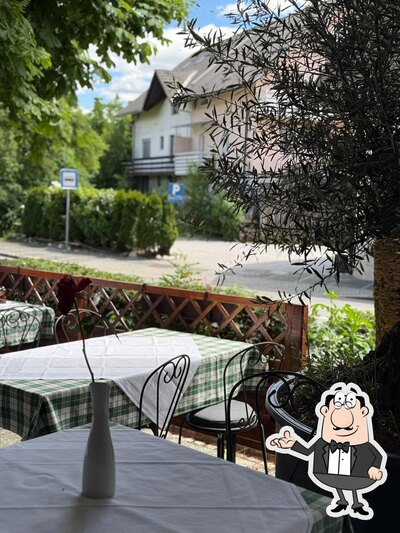 Siediti a un tavolo di Restavracija Union