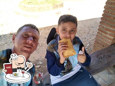 Comida em Restaurante Bença Vó