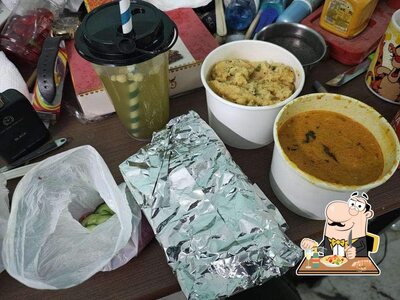Food at Mom's Magic Delights