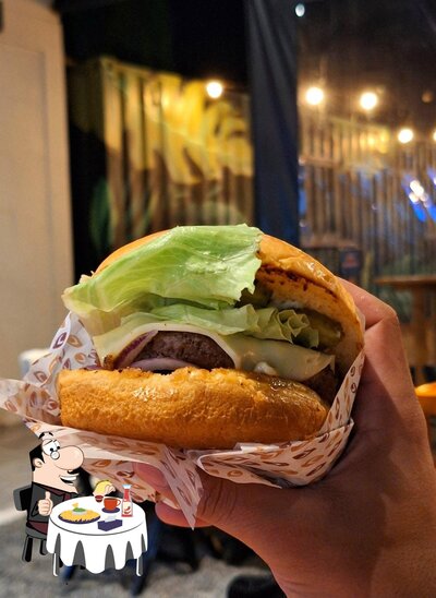 Os hambúrgueres do PÁTIO Street Food irão saciar uma variedade de gostos