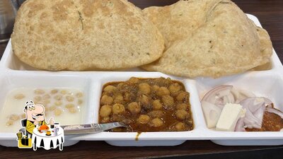 Food at Shakti Sweets (Since 1966)