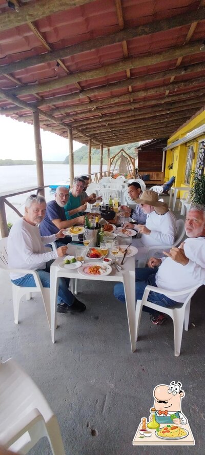 Comida em Restaurante e Pousada do BIBI