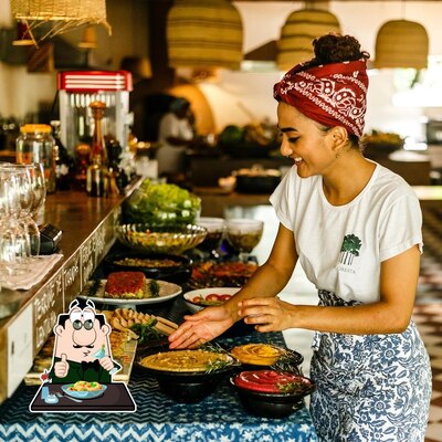 Comida em Restaurante Floresta