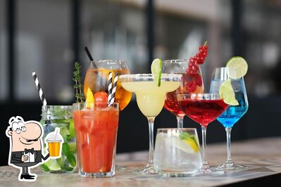 Prova i vari drink che offre Eclipse Bar Risto Pizza