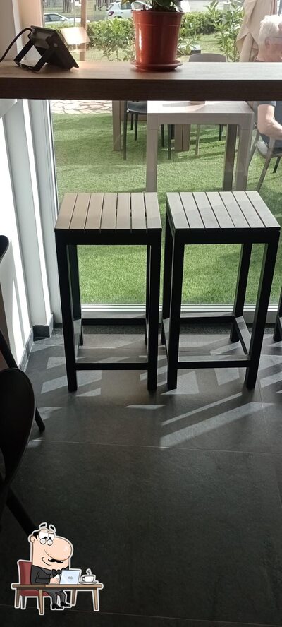 Gli interni di Bluma Cafè