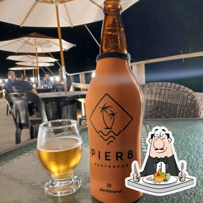 Platos en PIER8 GastroPub