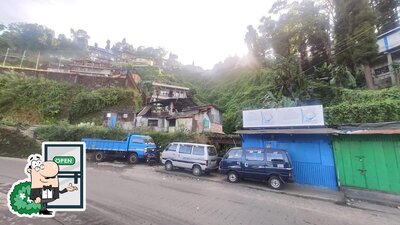 Check out how Zimba's Restaraunt looks outside