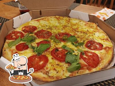 No Pizzaria Bella Massa Extremoz, você pode conseguir pizza