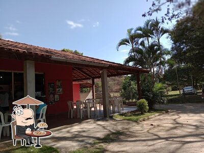 Desfrute da vista da área externa do Restaurante do Mariano
