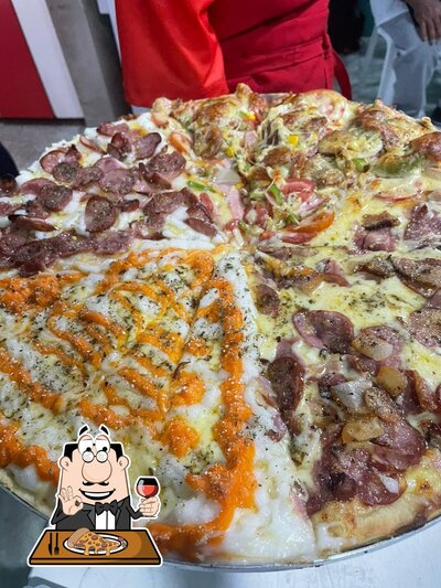 Consiga pizza no Pizzaria e Lanchonete do Roque