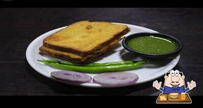 Meals at Tiwari Vada Pav