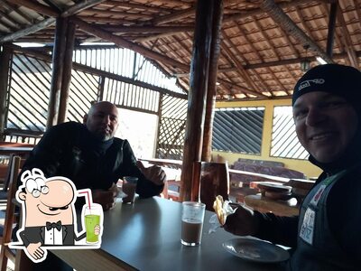 Venha provar diferentes bebidas fornecidos no Paradinha Maia