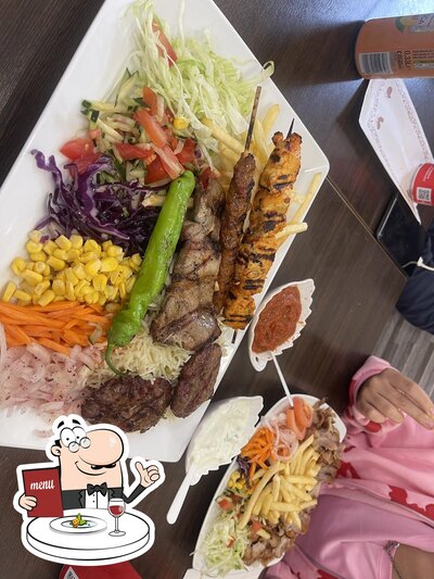 Platti al GUSTO KURDO DA ISMAEL PIZZA-KEBAB-GRILL E TACOS