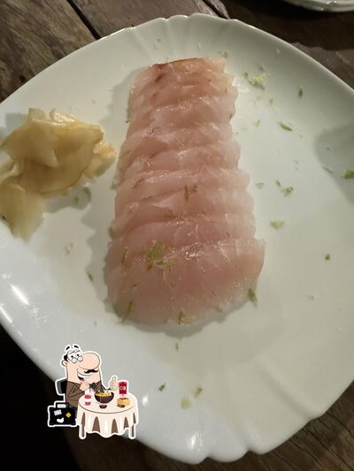 Comida em Sushi Jureia