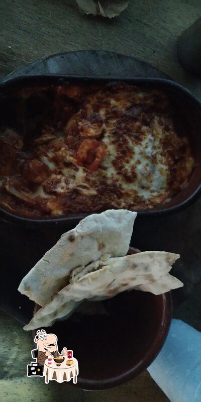 Comida em Pizzaria do Ademilson