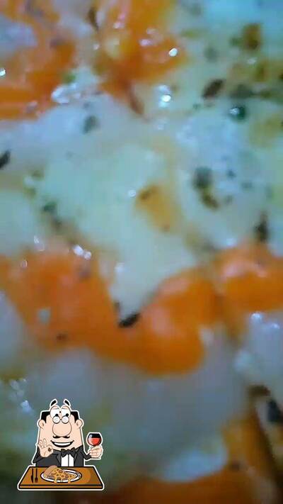 No Pizzaria Nova Massa - Itaitinga, você pode degustar pizza
