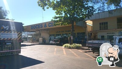 Veja o exterior do Alimentos Triângulo Mineiro