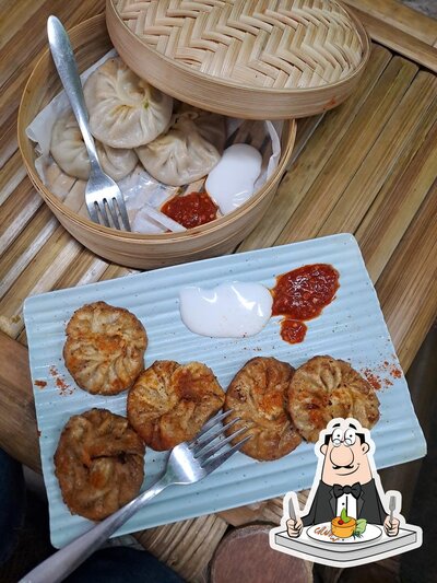 Food at MOMO WALA