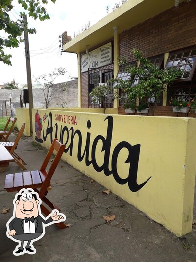 O interior do Sorveteria Avenida