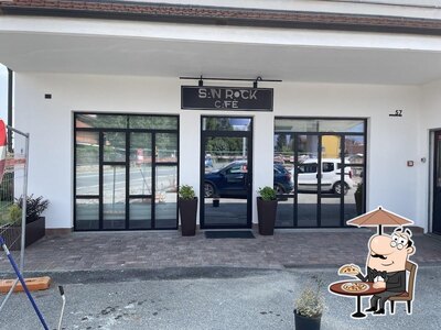 Gli esterni di SAN ROCK CAFE’