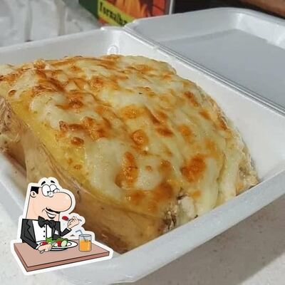 Comida em Pizzaria Fornalha de Minas