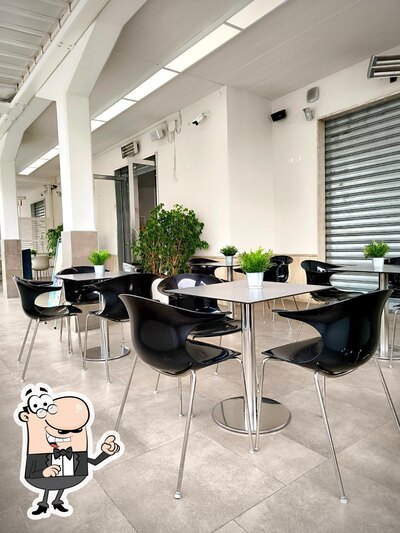 Siediti a un tavolo di Morian Experience IQOS partner