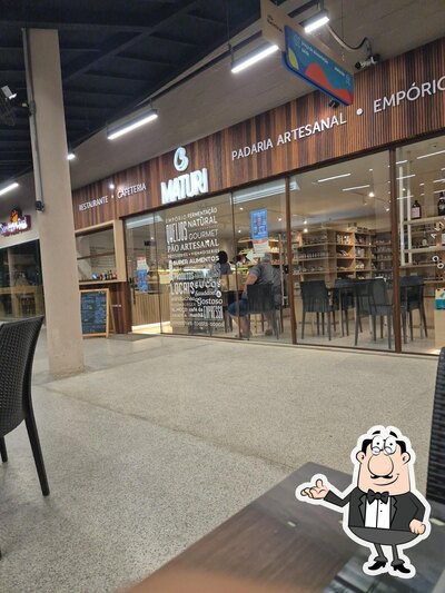 Veja imagens do interior do Maturi Delicatessen