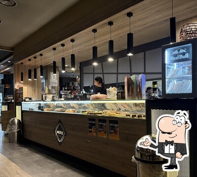 Gli interni di Nero Lab Infernetto - Ristorante Bistrot