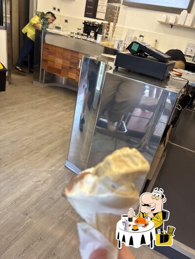 Platti al Gelateria La Carapina