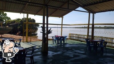 O interior do Bar do Gaucho