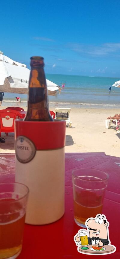 Desfute uma tulipa de cerveja leve ou escura