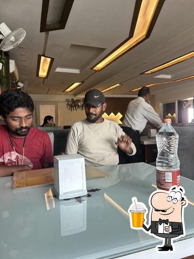 Enjoy a drink at New Break Point Restaurent