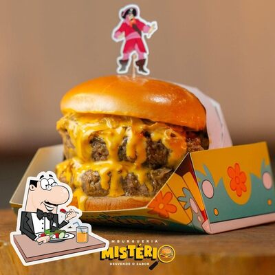 Platos en Hamburgueria Mistério