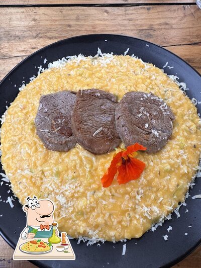 Platos en Duli Restaurante
