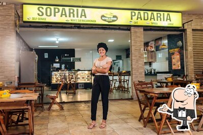 O interior do Soparia e Padaria Dunas