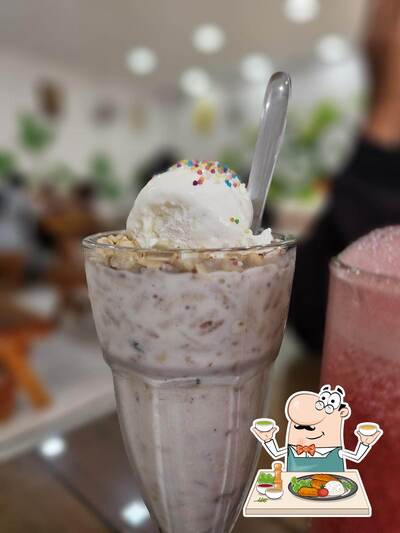 Food at FRUTO resto cafe