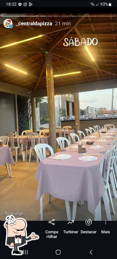 O interior do Central da pizza