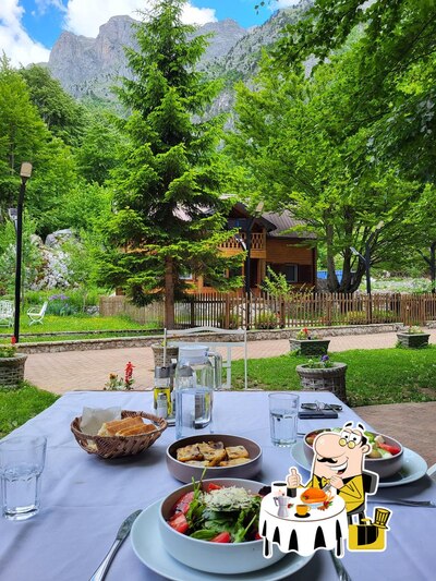 Nourriture à Restaurant Rilindja