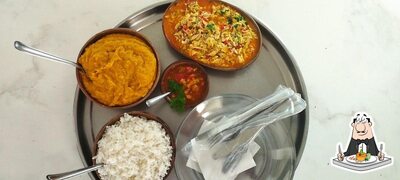Comida em Bar do Bado