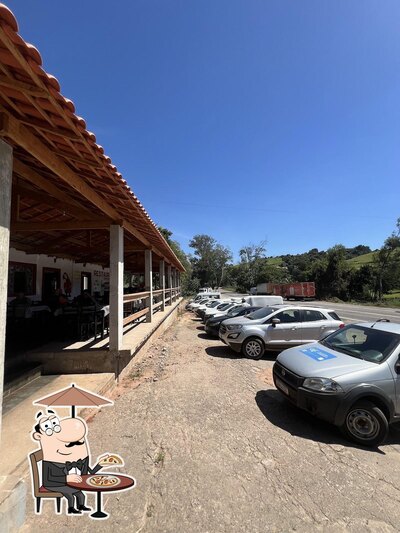 Veja imagens do exterior do Restaurante Tropeiro Mineiro