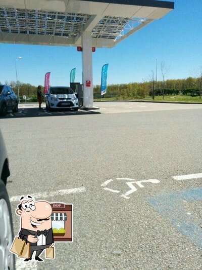 Découvrez l'extérieur de Total aire de Parsac