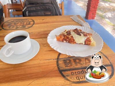 Comida em Papagaios Restaurante e Tapiocaria