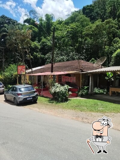 Veja imagens do exterior do Restaurante ubatumirim