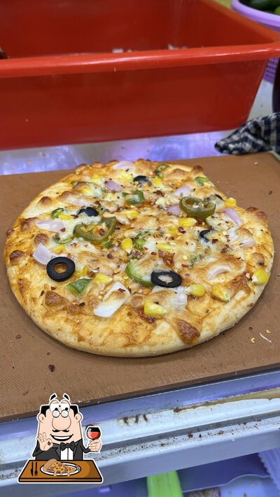 Try out different variants of pizza