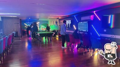The interior of GAME BOX. GAMING CAFE