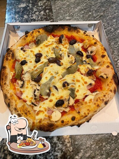 Prova una pizza al ristorante Leo’s Pizza