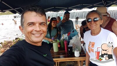 Desfrute de uma bebida no PONTO DA BUCHADA